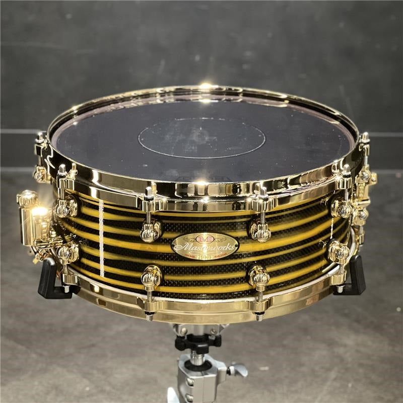Masterworks_Snare_Drum_14x5_5_-_Gold_Swirl_on_Black_Carbon_[Ikebe_Musical_Instruments_50th_Anniversary_Model]_04
