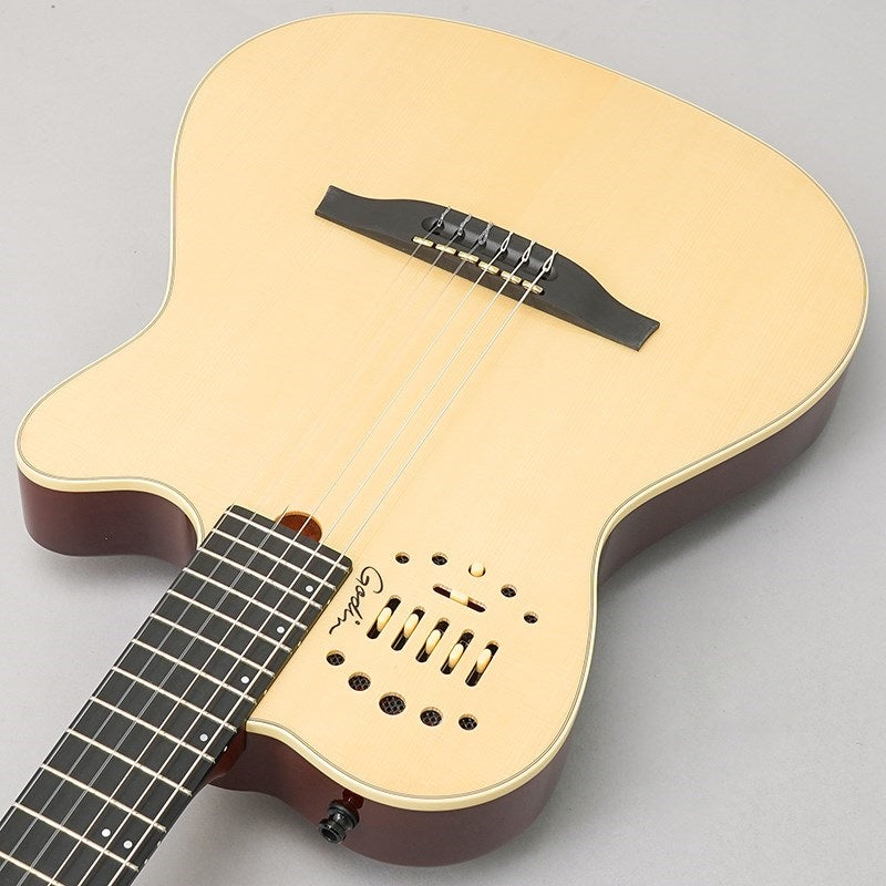 Multiac_Nylon_Deluxe_Godin_05