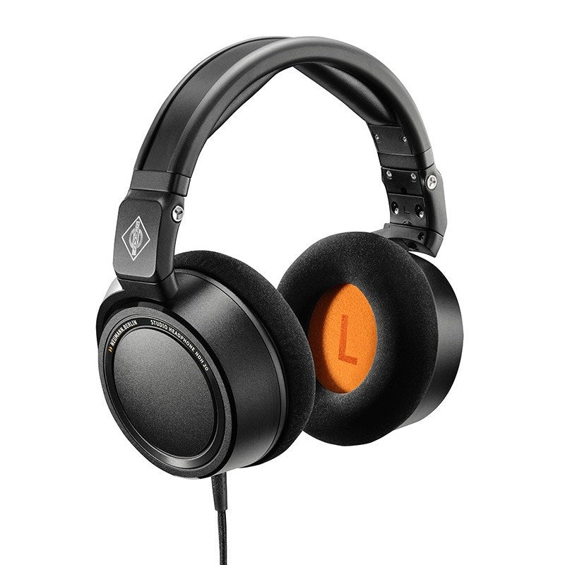 NDH_20_Black_Edition_(Official_Japanese_Product)_(Neumann_Headphones)_(Closed)_01