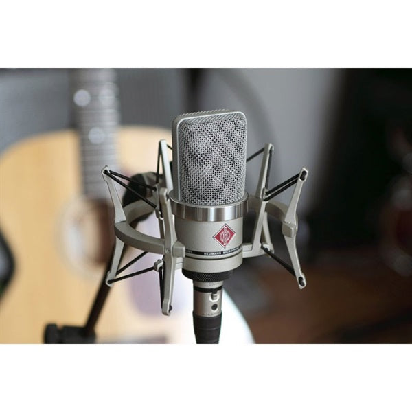 Neumann_TLM_102_Studio_Set_(with_shock_mount)_(3-year_domestic_warranty)_(EA4)_(condenser_microphone)_07