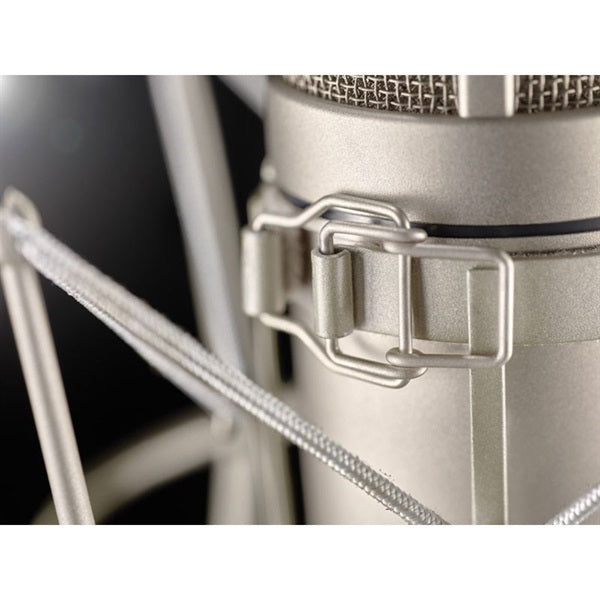 Neumann_U67_Condenser_Microphone_Set_(3-Year_Warranty)_04