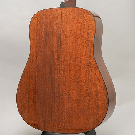 [New_Specifications]_D-18_STANDARD_Martin_Martin_02