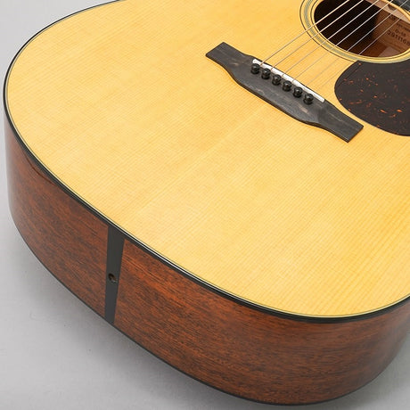 [New_Specifications]_D-18_STANDARD_Martin_Martin_08