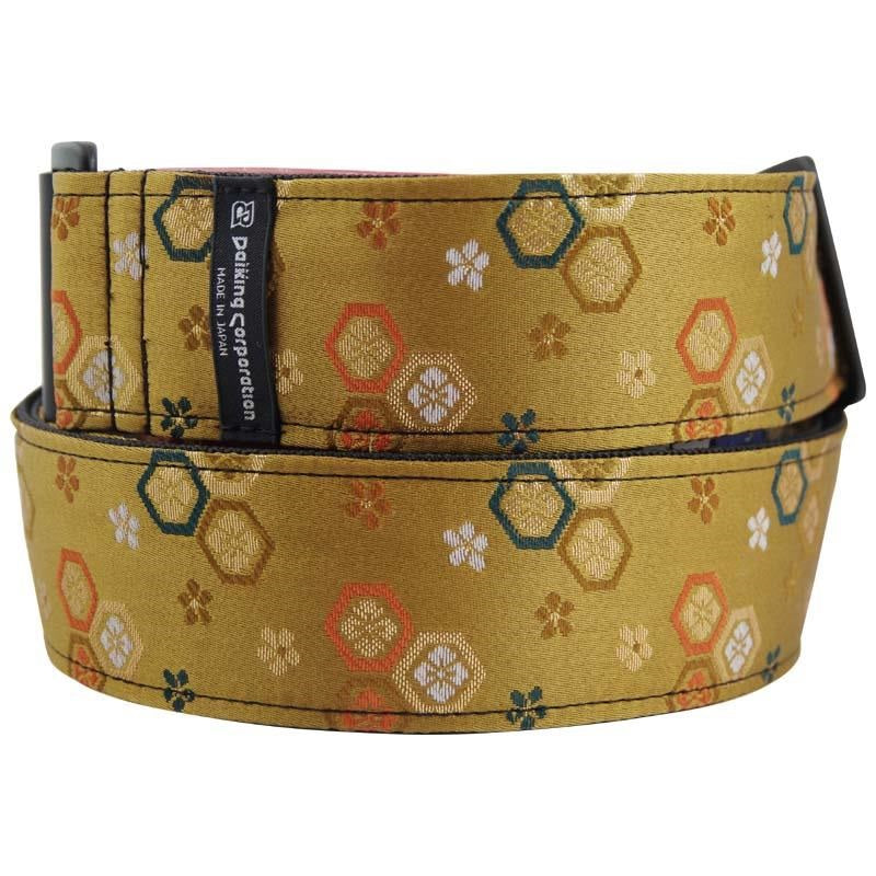 Nishijin-woven_guitar_strap_DGS-NHK60，_flower_diamond，_tortoiseshell_gold_02