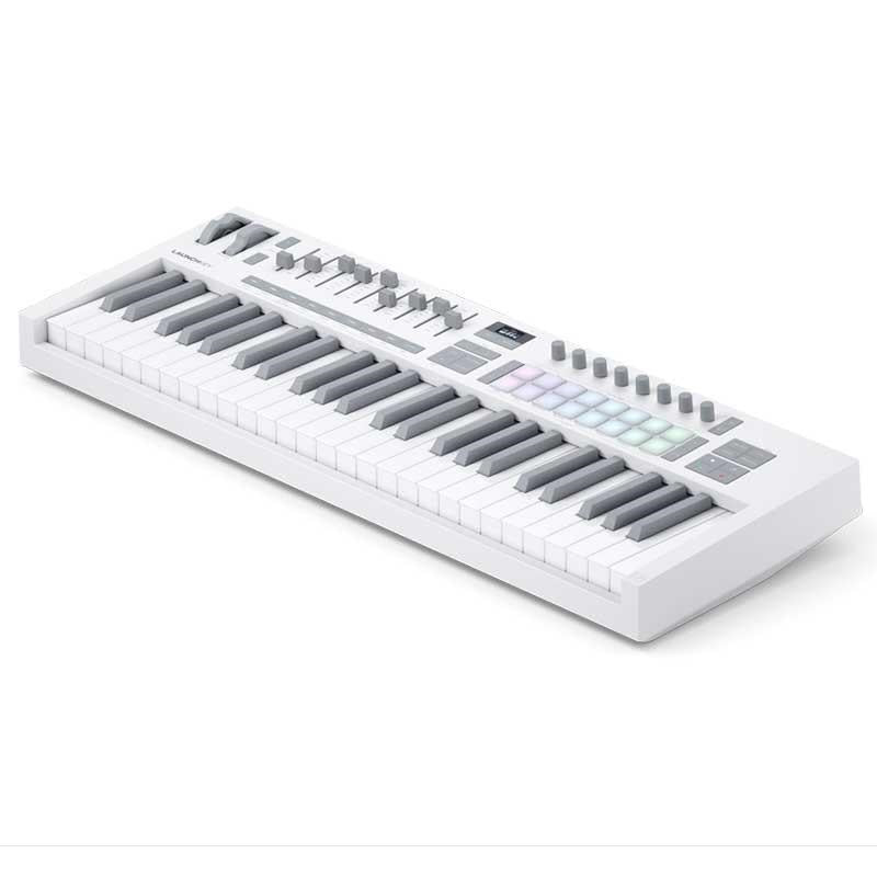 Novation_Launchkey_49_Mk4_White_(49-Key_USB_MIDI_Controller)_[Free_Novation_PLAY_Software_Download]_[Includes_Steinberg_Cubase_LE_14!]_02