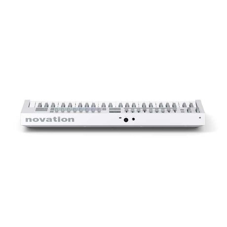 Novation_Launchkey_49_Mk4_White_(49-Key_USB_MIDI_Controller)_[Free_Novation_PLAY_Software_Download]_[Includes_Steinberg_Cubase_LE_14!]_03