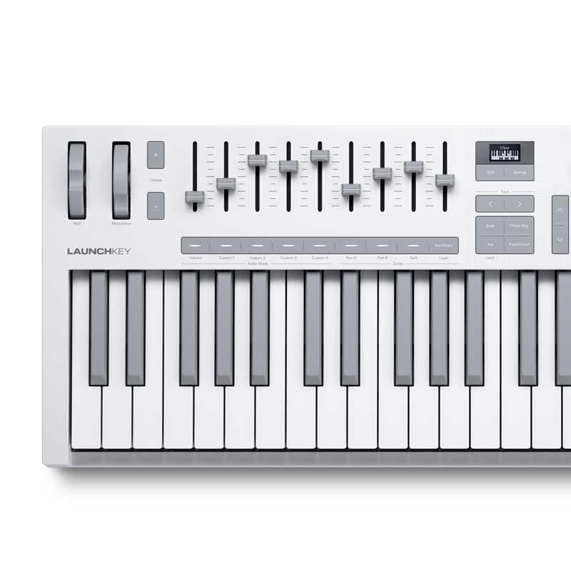 Novation_Launchkey_49_Mk4_White_(49-Key_USB_MIDI_Controller)_[Free_Novation_PLAY_Software_Download]_[Includes_Steinberg_Cubase_LE_14!]_04