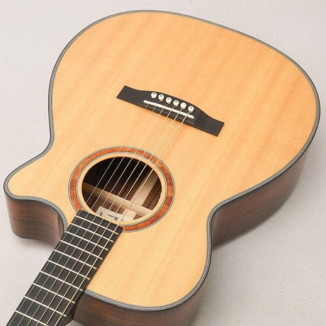 OM-C_R_w_Carlos_VIP-OEM_Tears_05