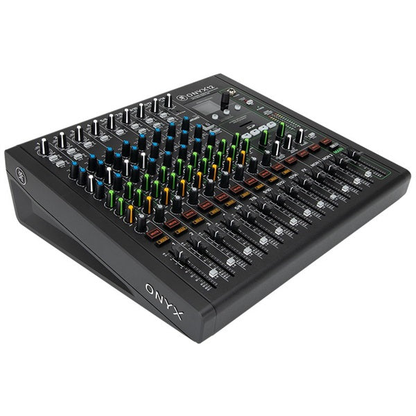 Onyx12_(USB-equipped_analog_mixer_audio_interface)_(Mackie)_01