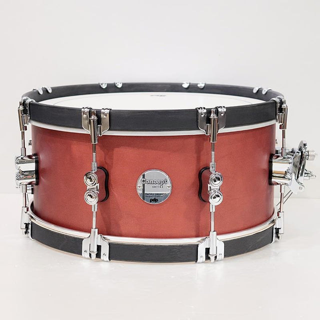 PDCC6514SSOE_[Concept_Classic_Snare_Drum_14''×6_5''_-_Oxblood_Stain_w_Ebony_Hoops]_[Limited_Quantity_Special_Price]_01