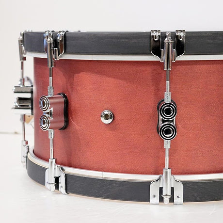 PDCC6514SSOE_[Concept_Classic_Snare_Drum_14''×6_5''_-_Oxblood_Stain_w_Ebony_Hoops]_[Limited_Quantity_Special_Price]_04