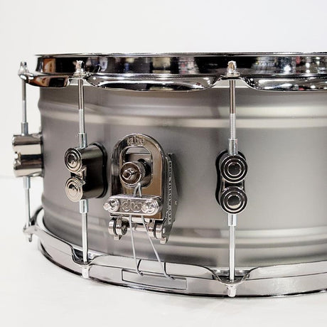 PDSN6514SSBNB_[Concept_Black_Nickel_over_Brass_Snare_Drum_14''×6_5'']_[Limited_Quantity_Special_Price]_03