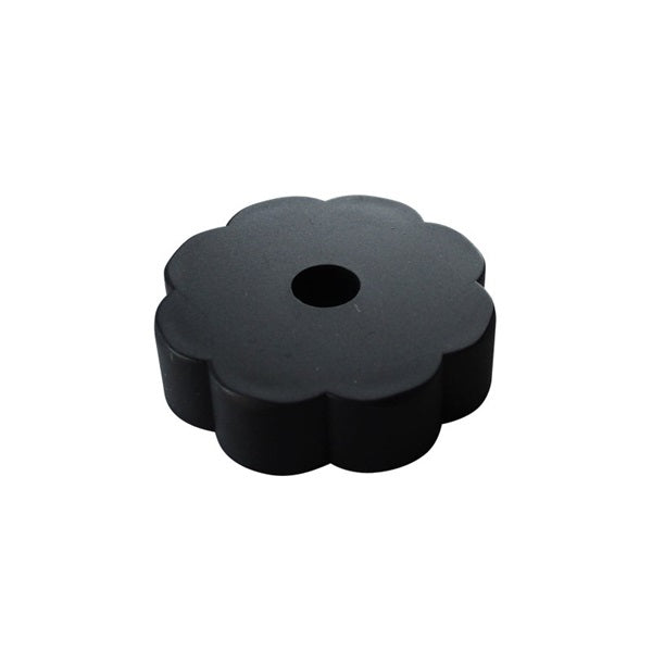 Plastic_45RPM_Flower-Power_Adapters，_Black_(2_per_bag)_(Donut_Disc_EP_Adapters)_01