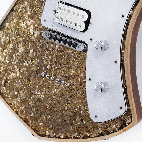 REVOLVER_Standard_WG_R_CH_Gold_Frakes_#M2407R011_05