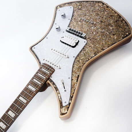 REVOLVER_Standard_WG_R_CH_Gold_Frakes_#M2407R011_06