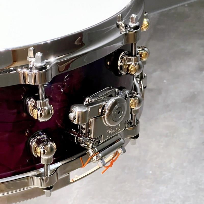 RF1C1450S_N_#T01_[Reference_One_14x5_Snare_Drum_-_Limited_Color_Sapphire_Fade_over_Bubinga]_[Pearl_Factory_Tour_2024_Order]_[In-Store_Display_Special_Price]_02