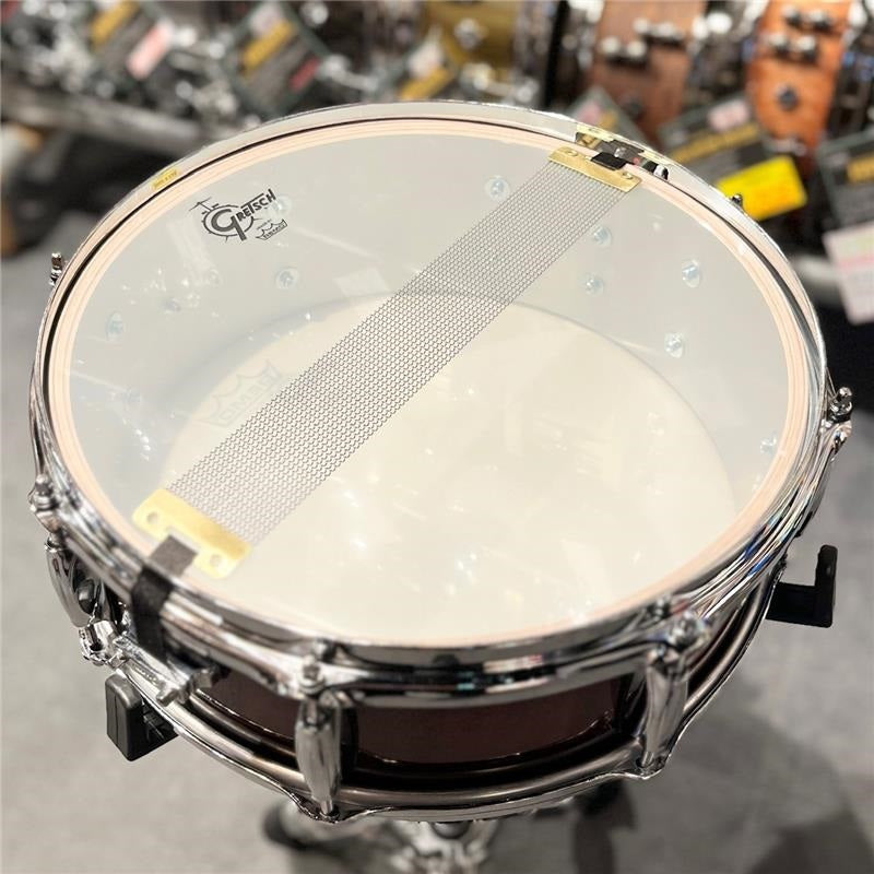 RN2-0514S-CB_[RENOWN_Series_Snare_Drum_14_x_5___Cherry_Burst_Gloss]_[In-Store_Display_Special_Price]_03
