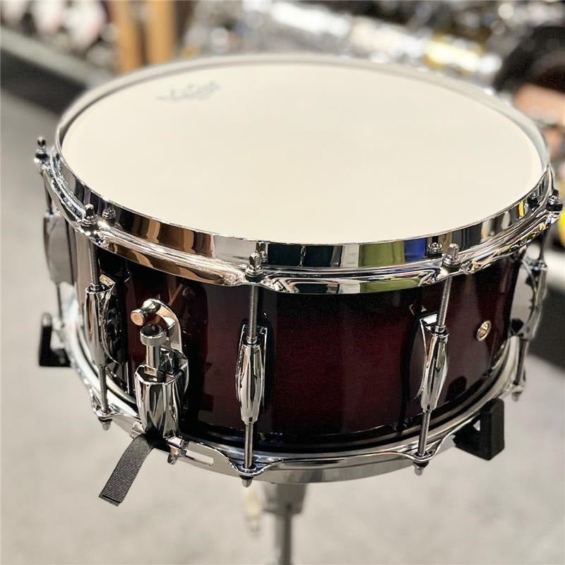 RN2-6514S-CB_[RENOWN_Series_Snare_Drum___Cherry_Burst_Gloss]_[In-Store_Display_Special_Price]_02