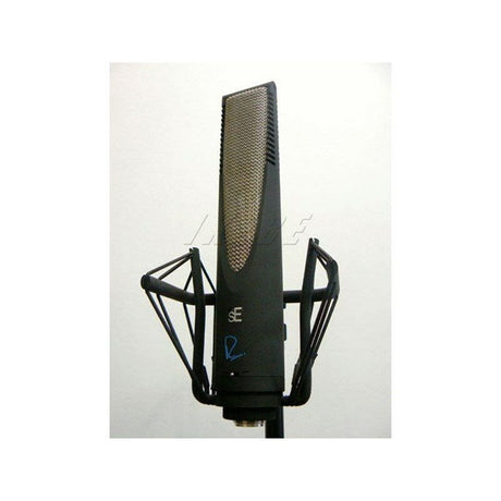 RNR1_Rupert_Neve_Designed_Ribbon_Microphone_(Backorder_Item)_04