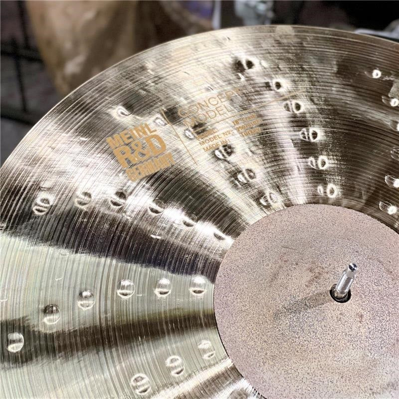 R&D_Prototype_Byzance_Traditional_Extra_Thin_Hammered_Crash_with_Sun-Line_Hammering_&_Unlathed_Bell_18_[1350g]_[Special_order_item]_02