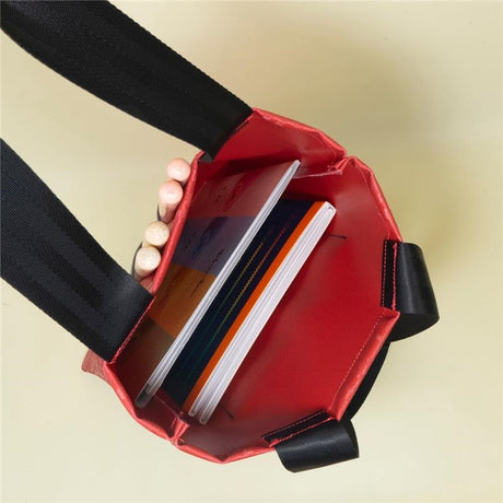 Red_Camo_Stick_Mo_Tote_Bag_07