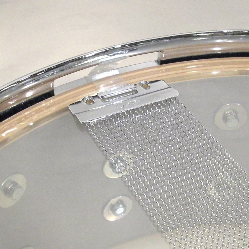 Ridgeland_Snare_Drum_14×5_-_Ebony_Gloss_[GRGL0514S8CLXT_EB]_07