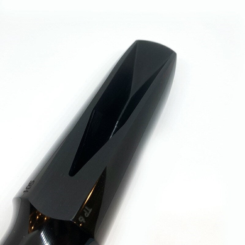Rovner_Avatar_Tenor_Saxophone_Mouthpiece，_Opening__9_04