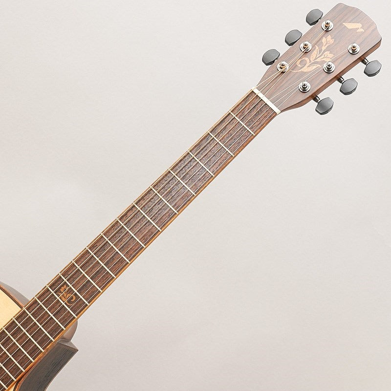 SC-32U_Tokio_Uchida_Signature_Model_Morris_08