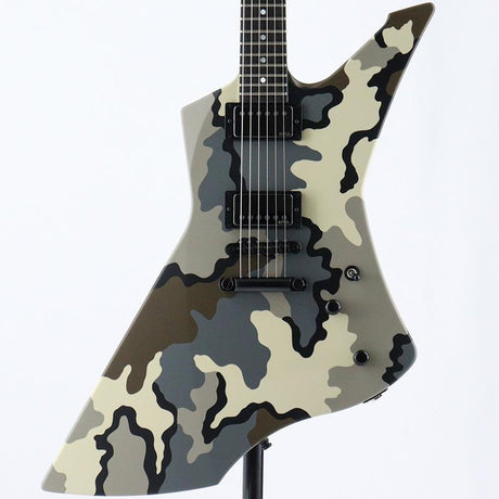 SNAKEBYTE_CAMO_(Kuiu_Camo_Satin)_[SN_E9531252]_[James_Hetfield_Model]_01