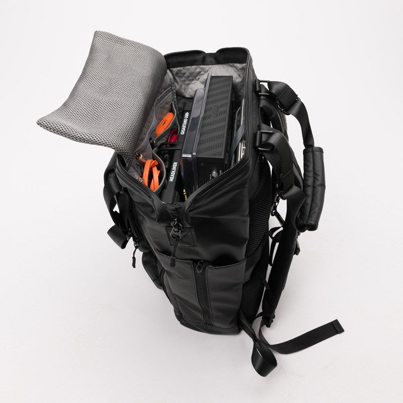 SOLID_BLAZE_TOTEPACK_85_[Equipment_Record_Bag]_(Magma)_03
