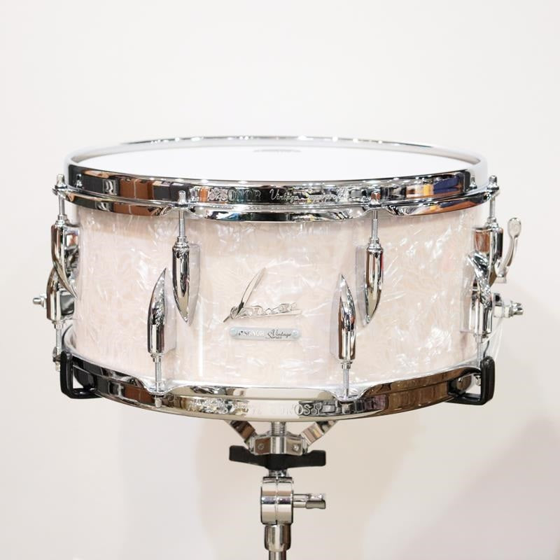 [SONOR_Winter_Campaign_Item]_(Until_January_31，_2026)_VT-1465SDW_VP_[Vintage_Series_14x6_5_-_Vintage_Pearl]_01