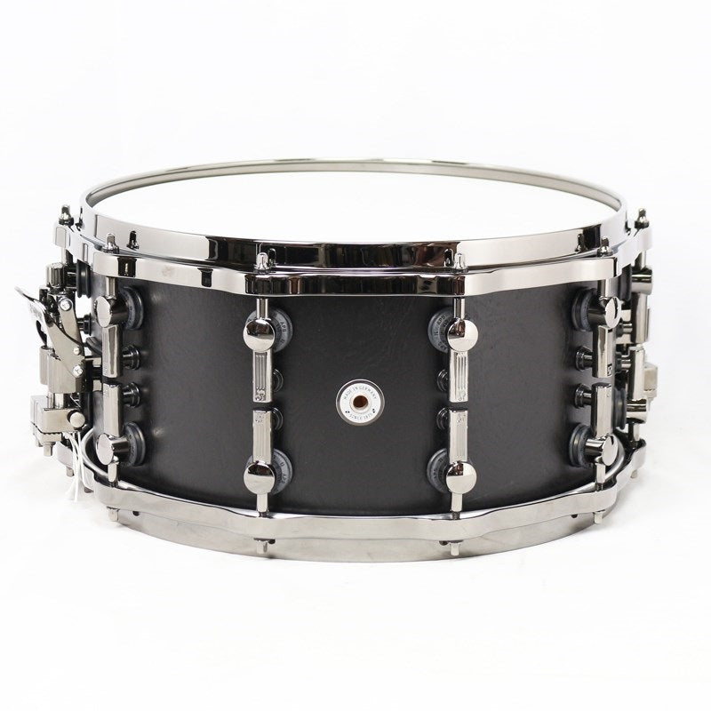 SQ2_14x7_Beech_Medium_Snare_Drum_-_Semi_Gloss_Dark_Roots___Black_Parts_02