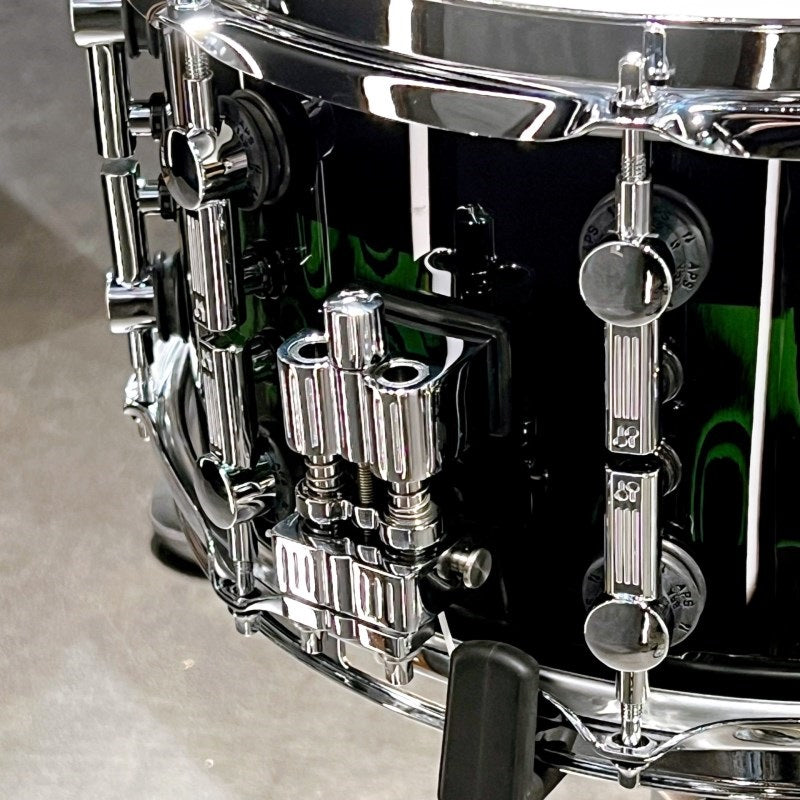 SQ2_System_Snare_Drum_-_Beech_Heavy_14x7_-_Green_Tribal_Stripe_[Custom_Order]_03