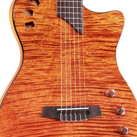STAGE_GUITAR_(Natural_Amber)_Córdoba_04