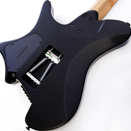 Salen_Classic_NX_6_Tremolo_Black_08