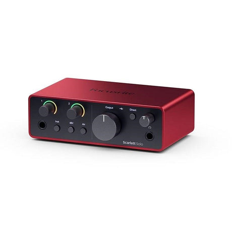 Scarlett_Solo_gen4_+_OYAIDE_High-Quality_USB_Cable_Set_(Type_C_to_C_1_0m)_(2-in-2-out_USB-C_Audio_Interface)_(Focusrite)_(Oyaide)_02