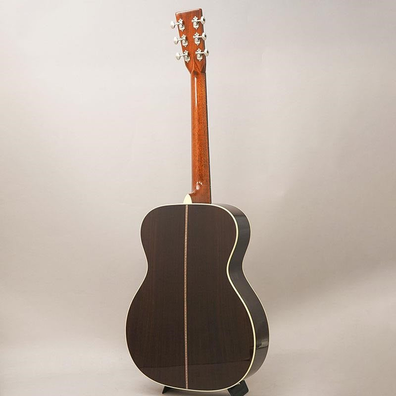 [Selected_by_Staff]_000-28EC_#3027873_Martin_04