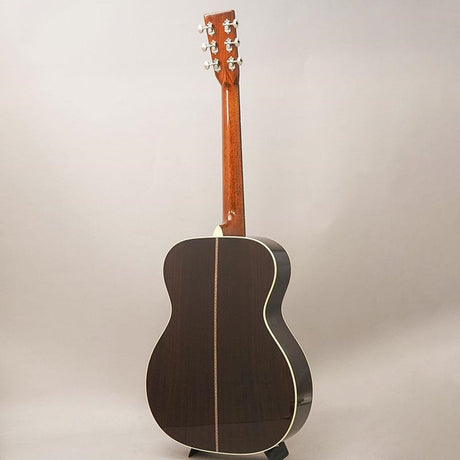[Selected_by_Staff]_000-28EC_#3027873_Martin_04