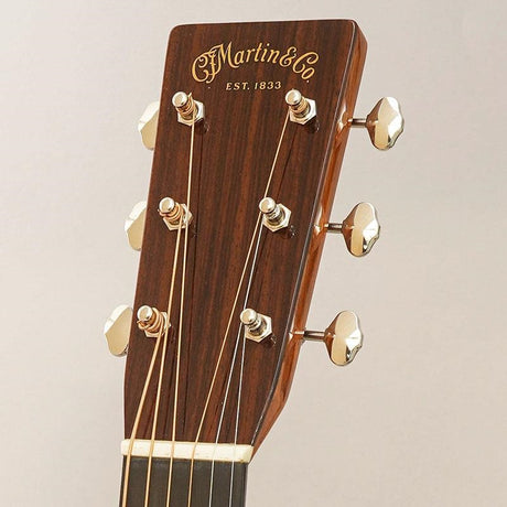 [Selected_by_Staff]_000-28EC_#3027873_Martin_11