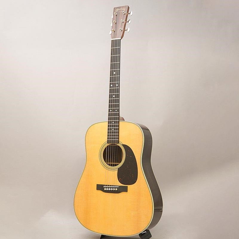[Selected_by_Staff]_Martin_D-28_Standard_#3046730_03