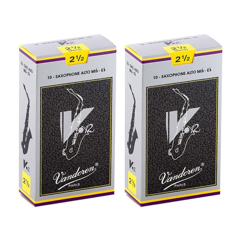 Set_of_2_Vandoren_V12_Alto_Saxophone_Reeds_(Silver_Box)_with_a_2-1_2__Hardness_01