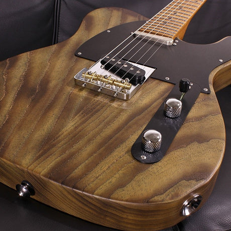Signature_Series_Andy_Wood_Signature_Modern_T_Classic_Style_Whiskey_Barrel_SN__71567_04