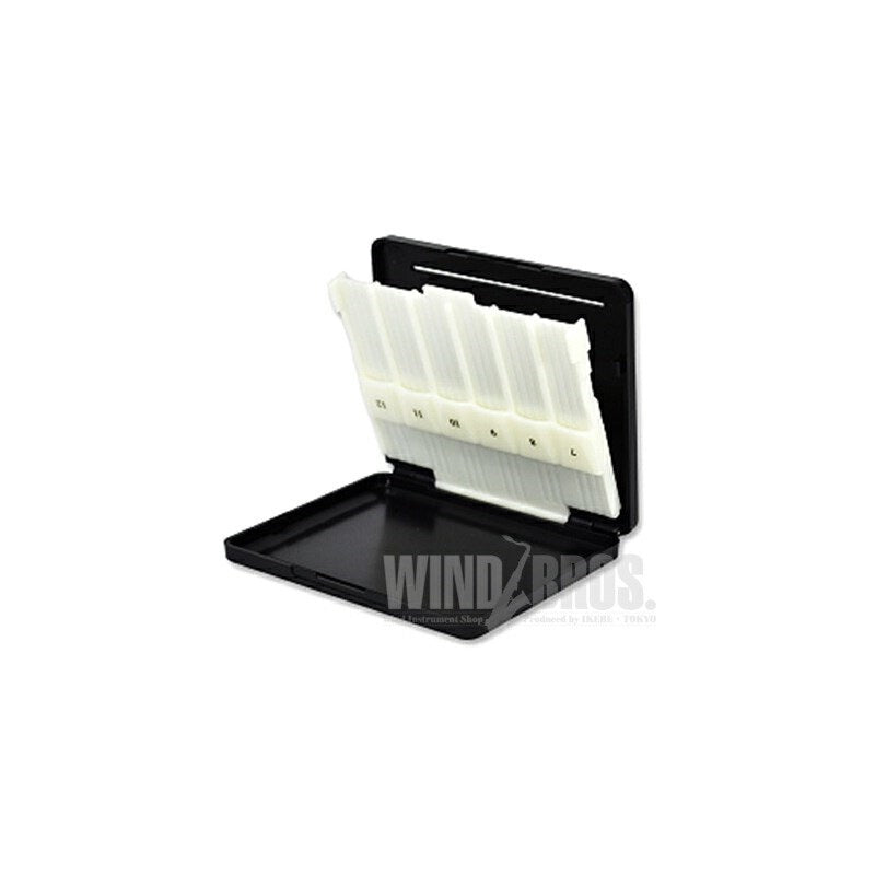 [Special_Order]_Tenor_Saxophone_Reed_Case，_Hello_Kitty，_Plastic_(Pack_of_10)，_Sakura_02