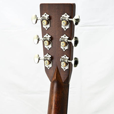 [Special_Sale]_CTM_000-28_Alpine_Spruce_Top_Hide_Glue_&_Thin_Finish_#2760624_-Factory_Tour_Promotion_Custom-_11