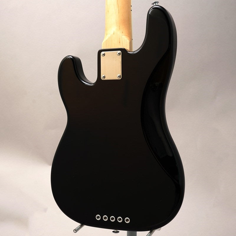 Standard_Series_Beta_PJ5_XL_(Black)_03