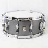 TALISMAN_SNARE_14×6_5_[TAL-14-65-SN]_[Nicko_McBrain_signature]_01
