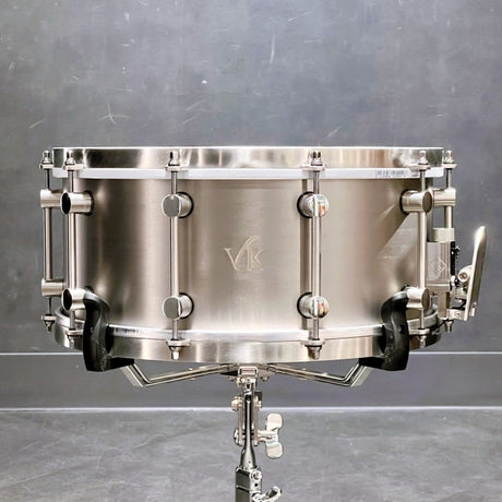 TITANIUM_1_5mm_14×6_5_SNARE_DRUM_[Made_in_England]_01