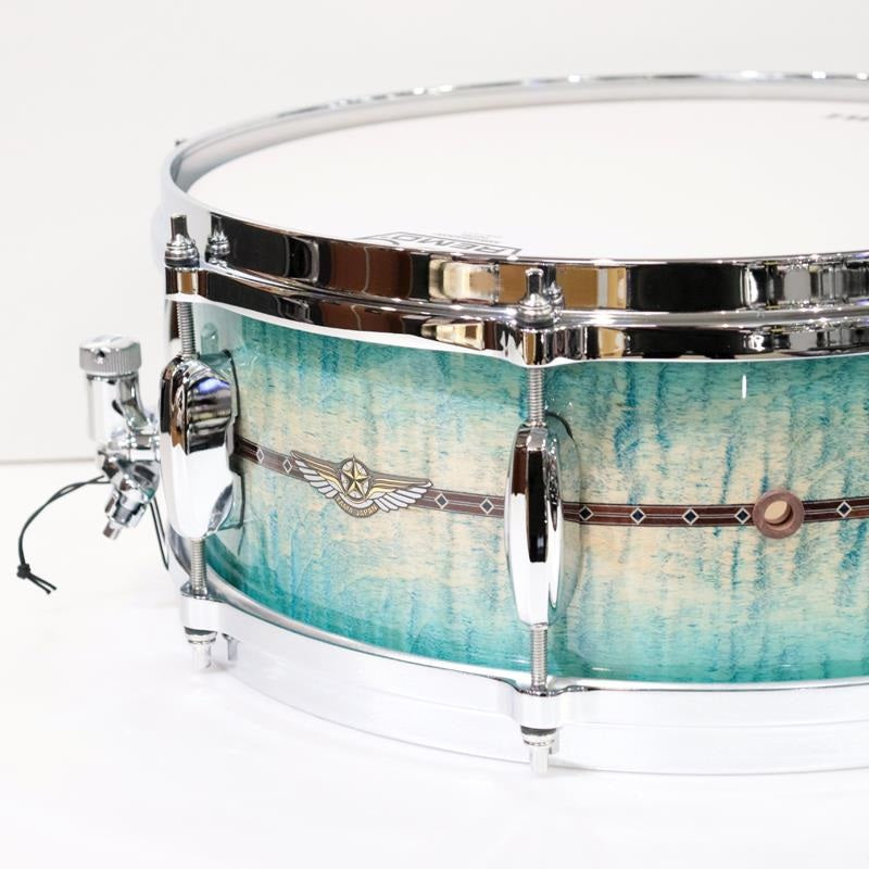 TMS1455DR-ECB_[STAR_Maple_14''×5_5''_Snare_Drum_-_Emerald_Sea_Curly_Maple_Burst]_[Made_in_Japan]_02