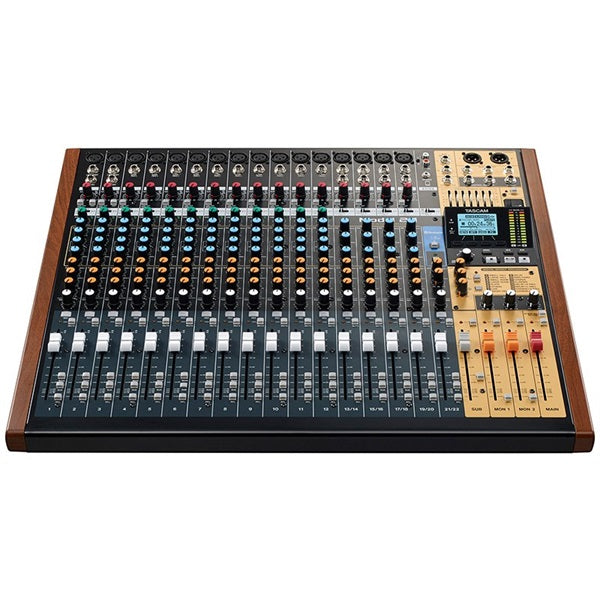 Tascam_Model_24_(24-track_recording_mixer_USB_audio_interface)_03