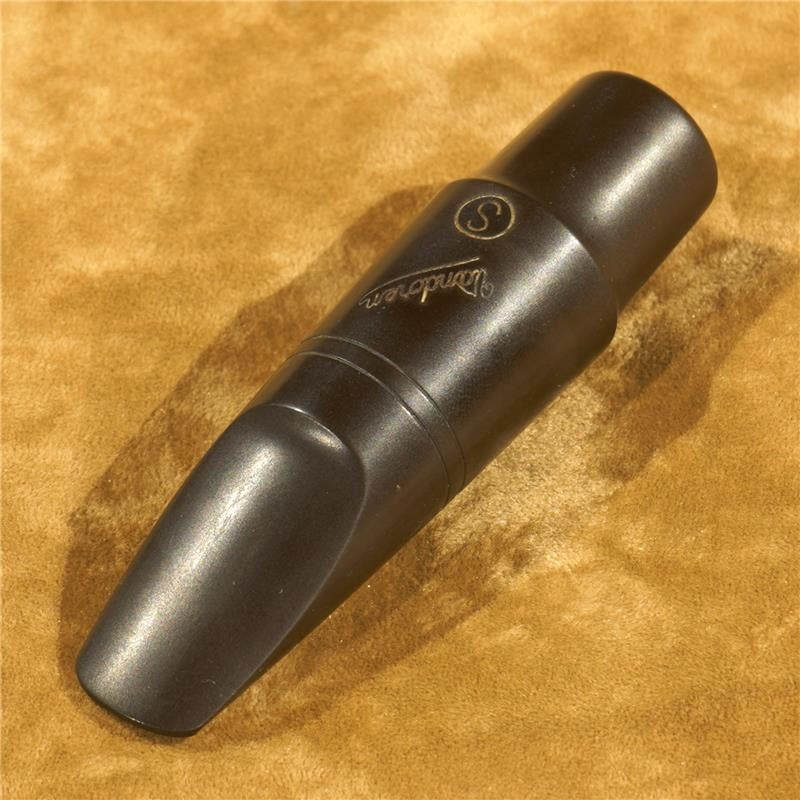 Tenor_Saxophone_Mouthpiece_Vandoren_Hard_Rubber_S_JAZZ_#9_01